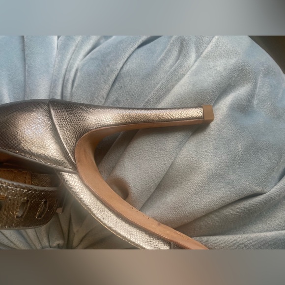 🎀 Joie Metallic Palladium Ankle Strap leather Heels size 47 fits 6.5 & 7 - Picture 6 of 10